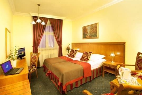 Green Garden Hotel