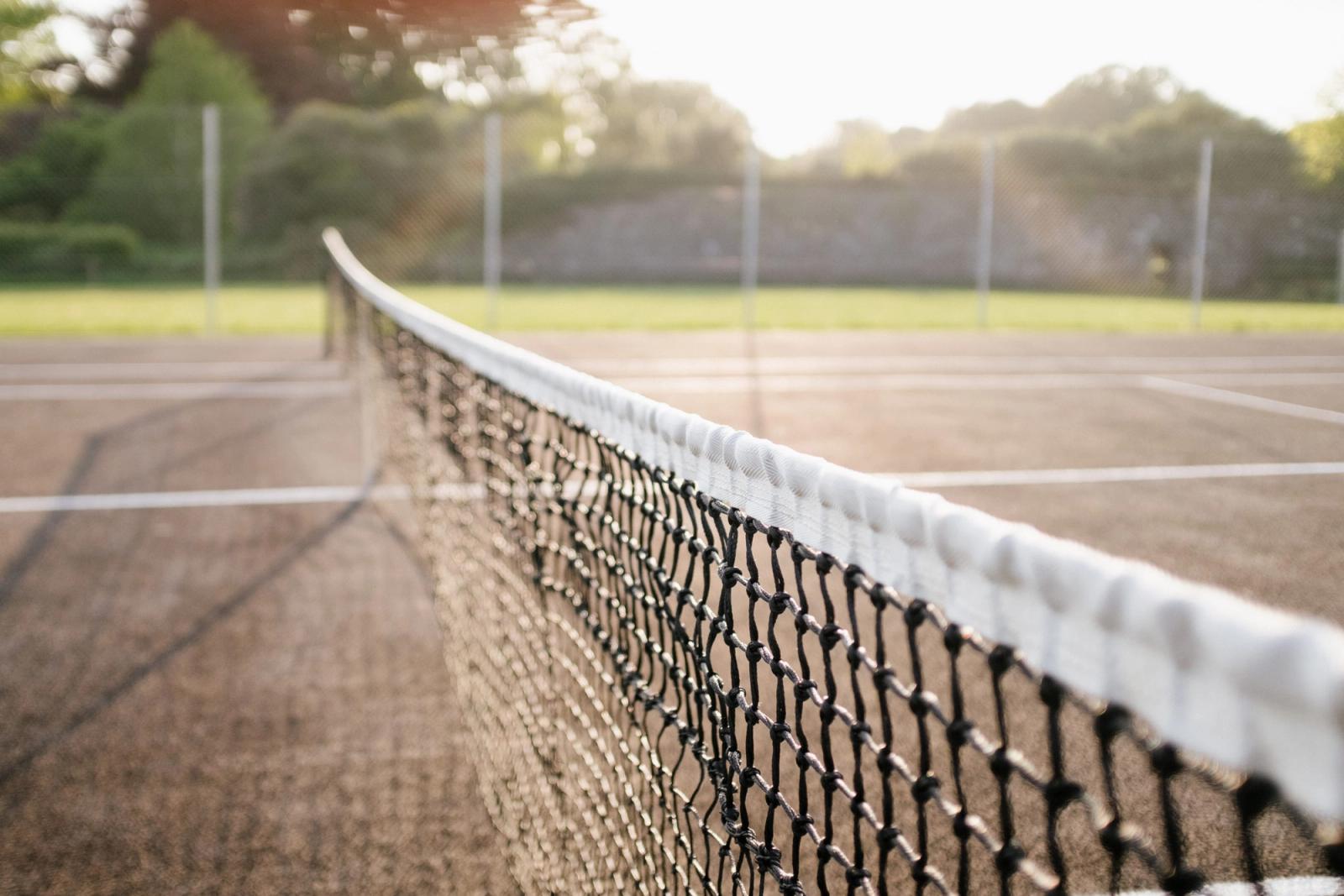 Hotels with tennis courts in Ireland