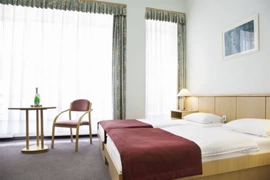 City Hotel Pilvax