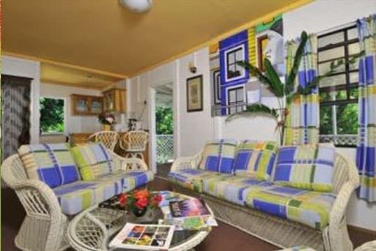 Hummingbird Beach Resort