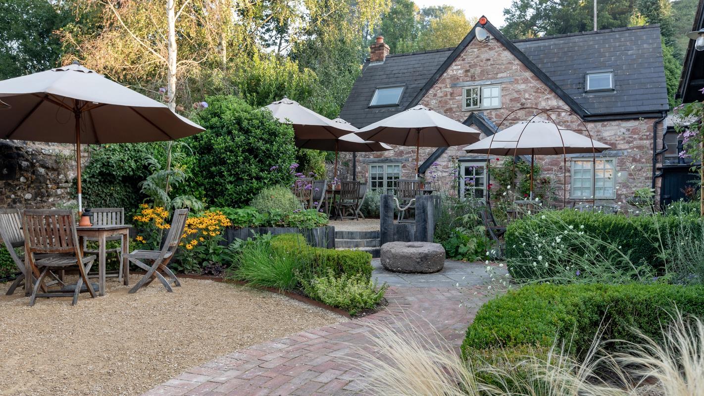 Tudor Farmhouse
