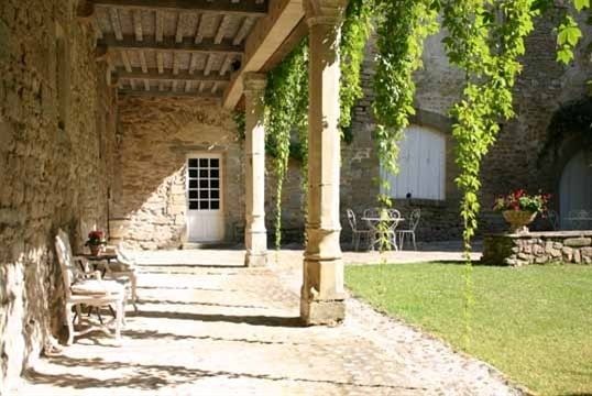 L'Abbaye-Chateau de Camon