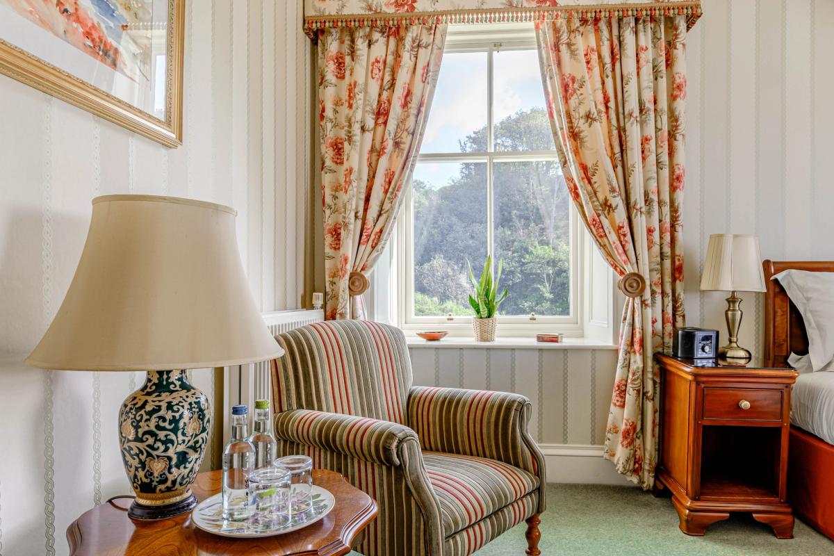 Knockinaam Lodge