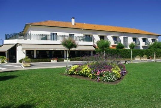Hotel des Pins
