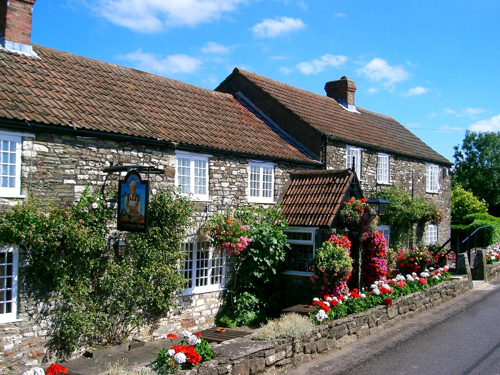 Best gastro pubs with rooms in Somerset