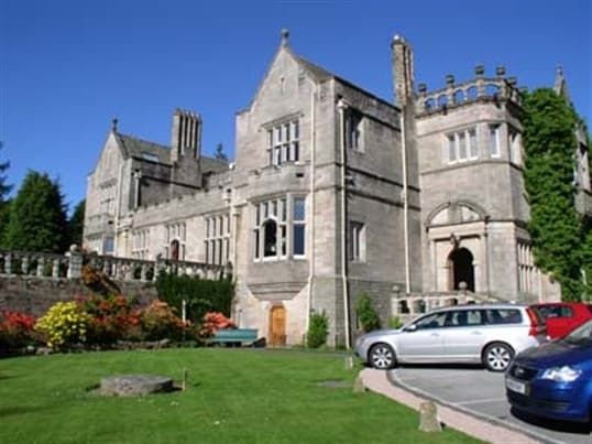 Kildrummy Castle Hotel