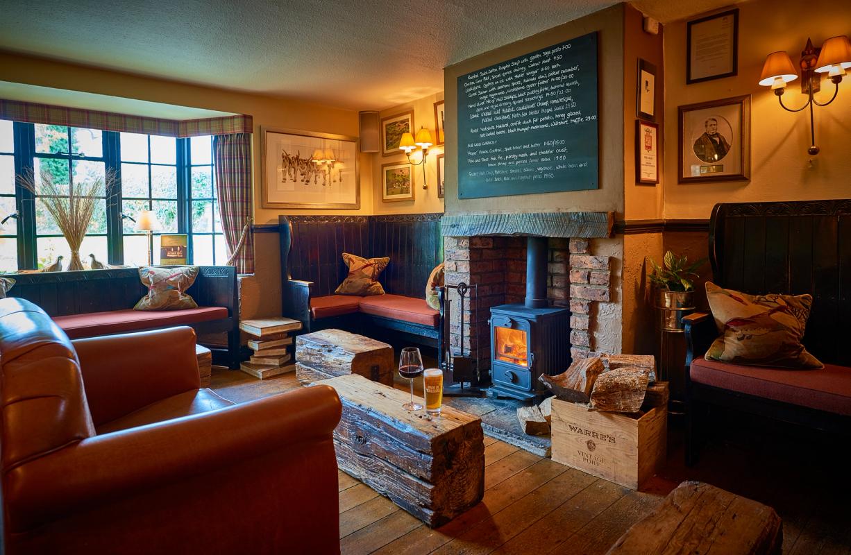 The Pipe and Glass Inn
