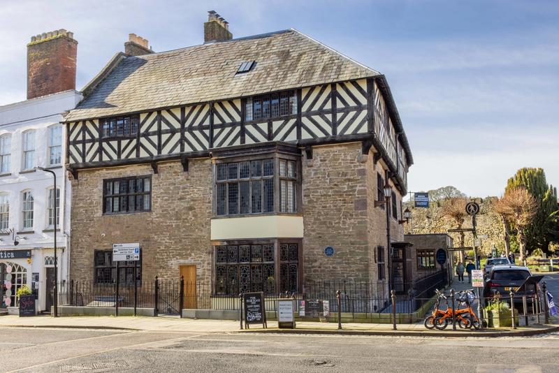 Castle Lodge