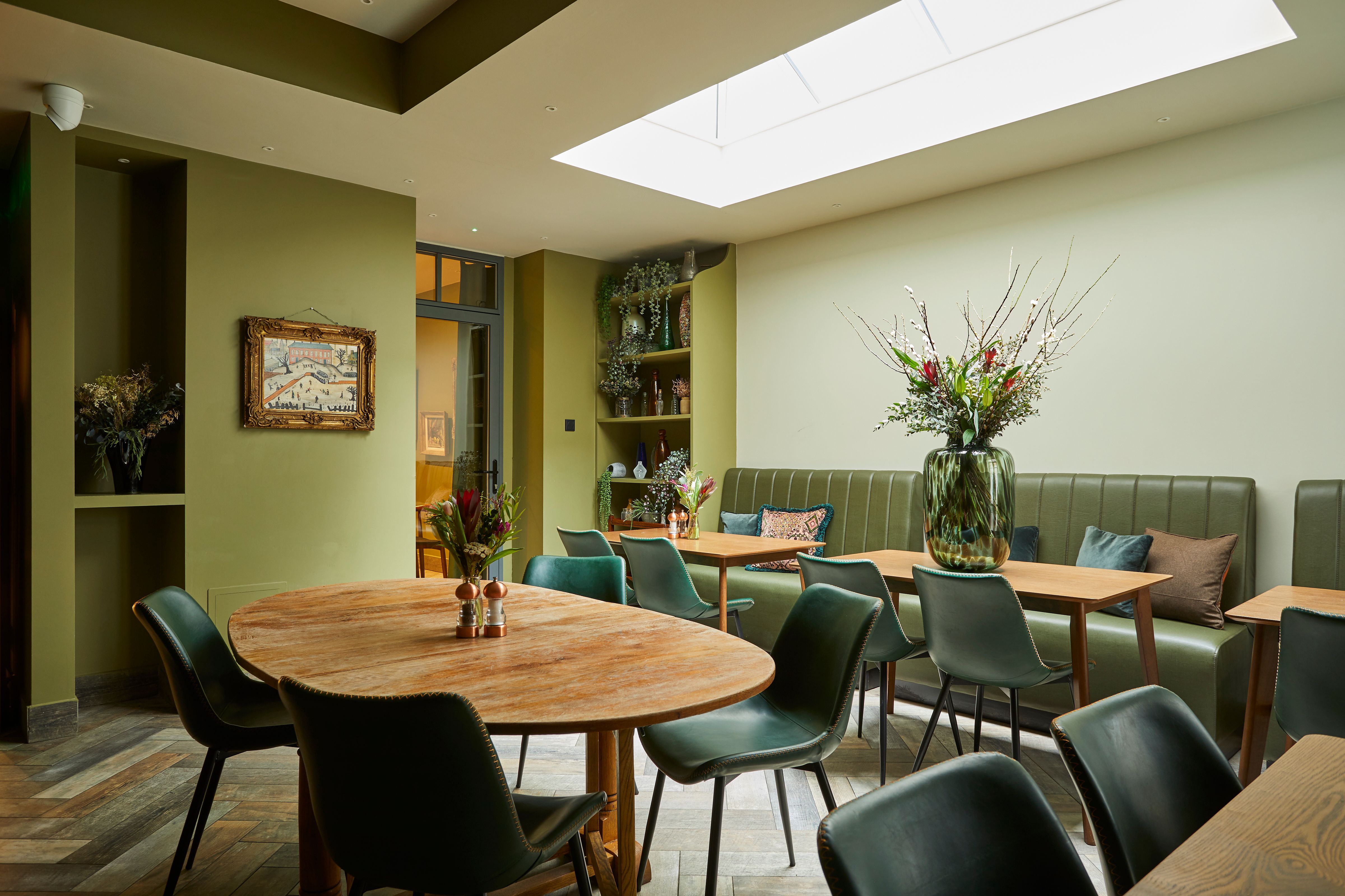 Georgian House Hotel