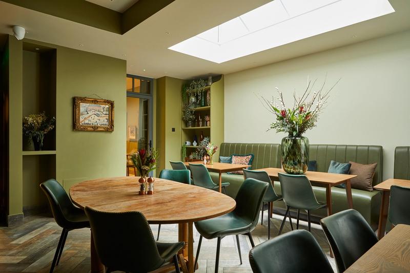 Georgian House Hotel