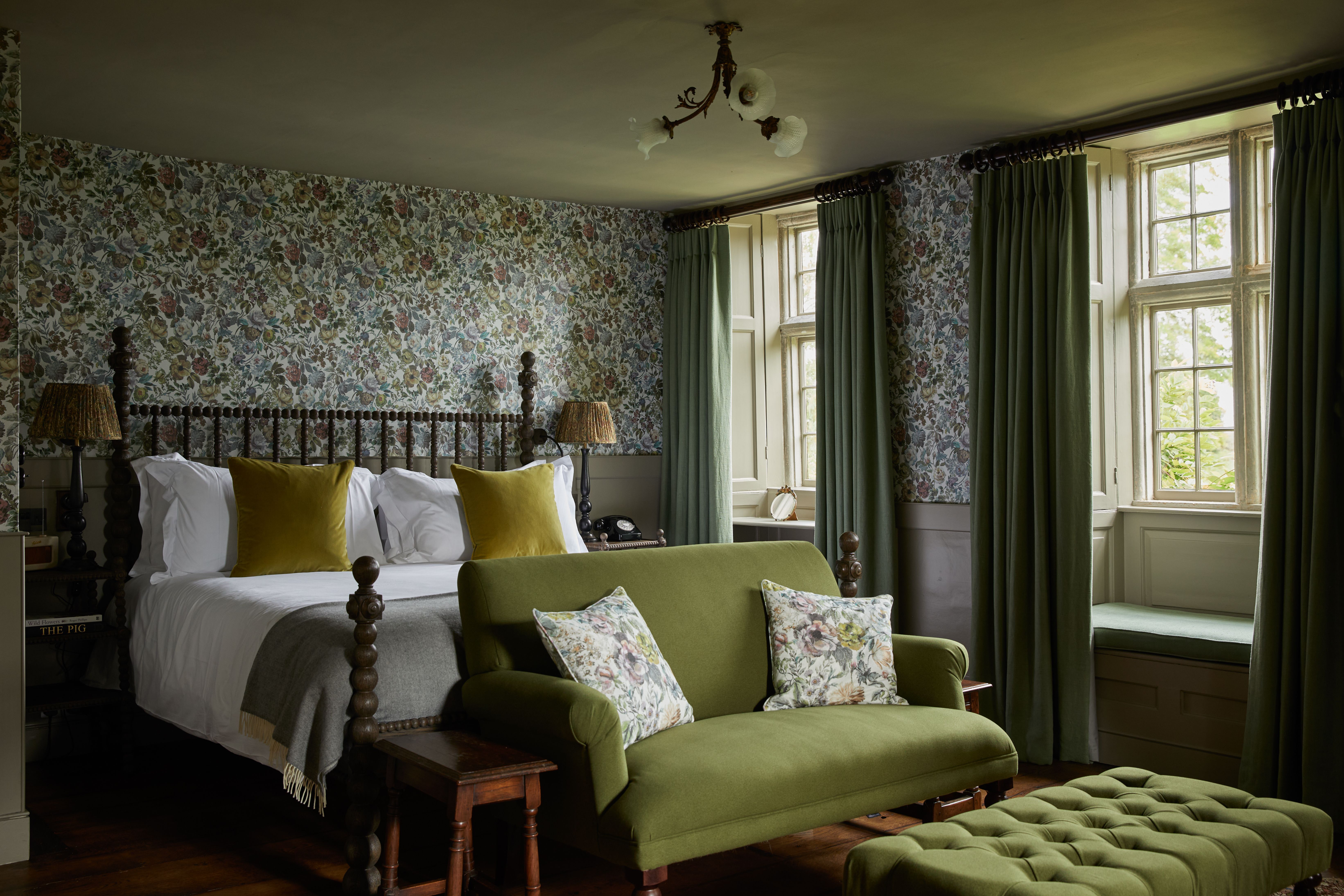 The Pig in the Cotswolds