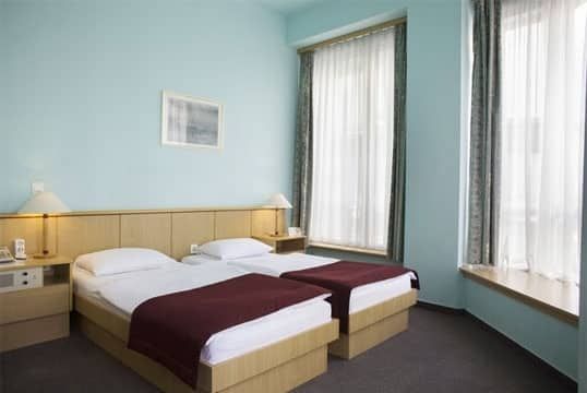 City Hotel Pilvax
