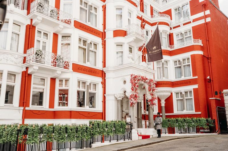 St James's Hotel and Club