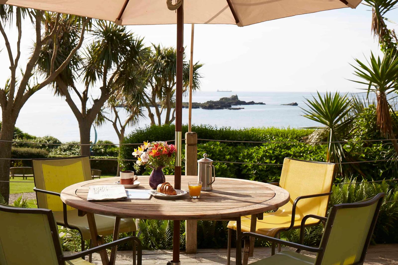 Best gastro pubs with rooms in Cornwall