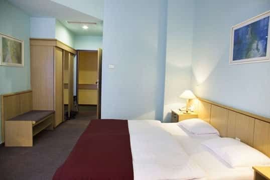 City Hotel Pilvax
