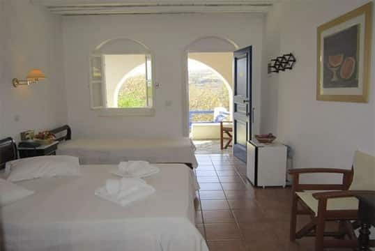 Lefkes Village Hotel
