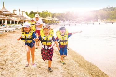 The world’s best holiday kids’ clubs