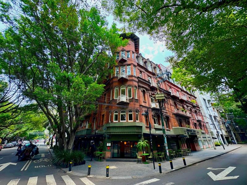 The hidden gems of Roma and Condesa Neighborhoods Walking tour