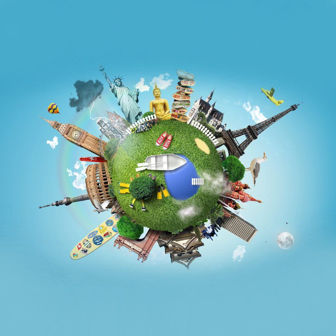 Small planet with landmarks around the world|Small planet with landmarks around the world