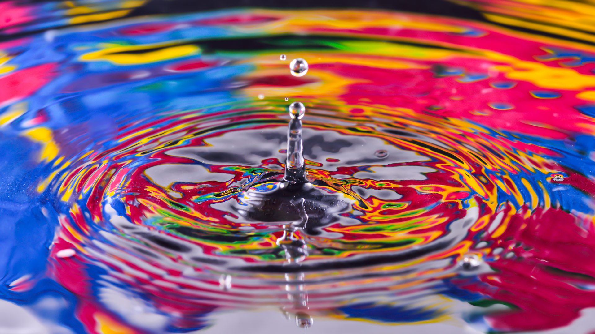 Colourful of water drop close up