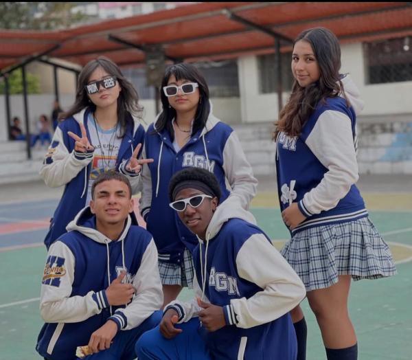 Chompas de la promoción 2026 de Chompa Promo Guaranda