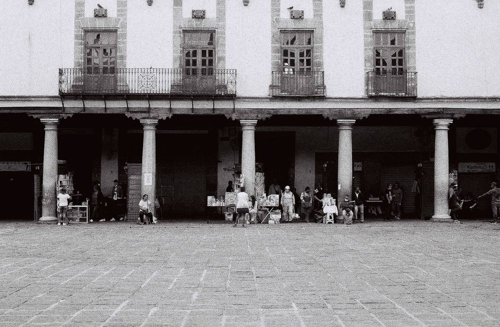 Black-and-white Mexico City street scene photographed on film by Frederik Trovatten