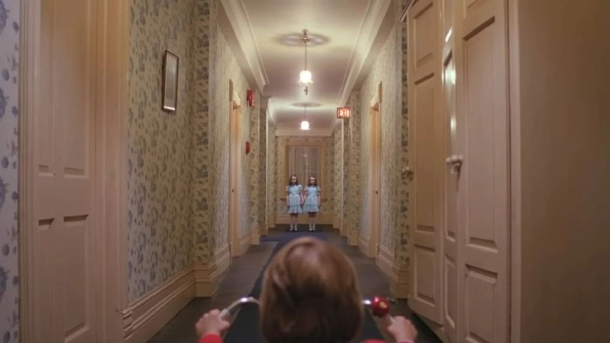  An example of using leading lines in the Shining. 