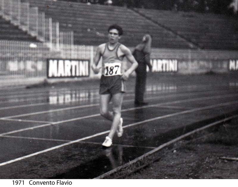 Foto 2 di 21