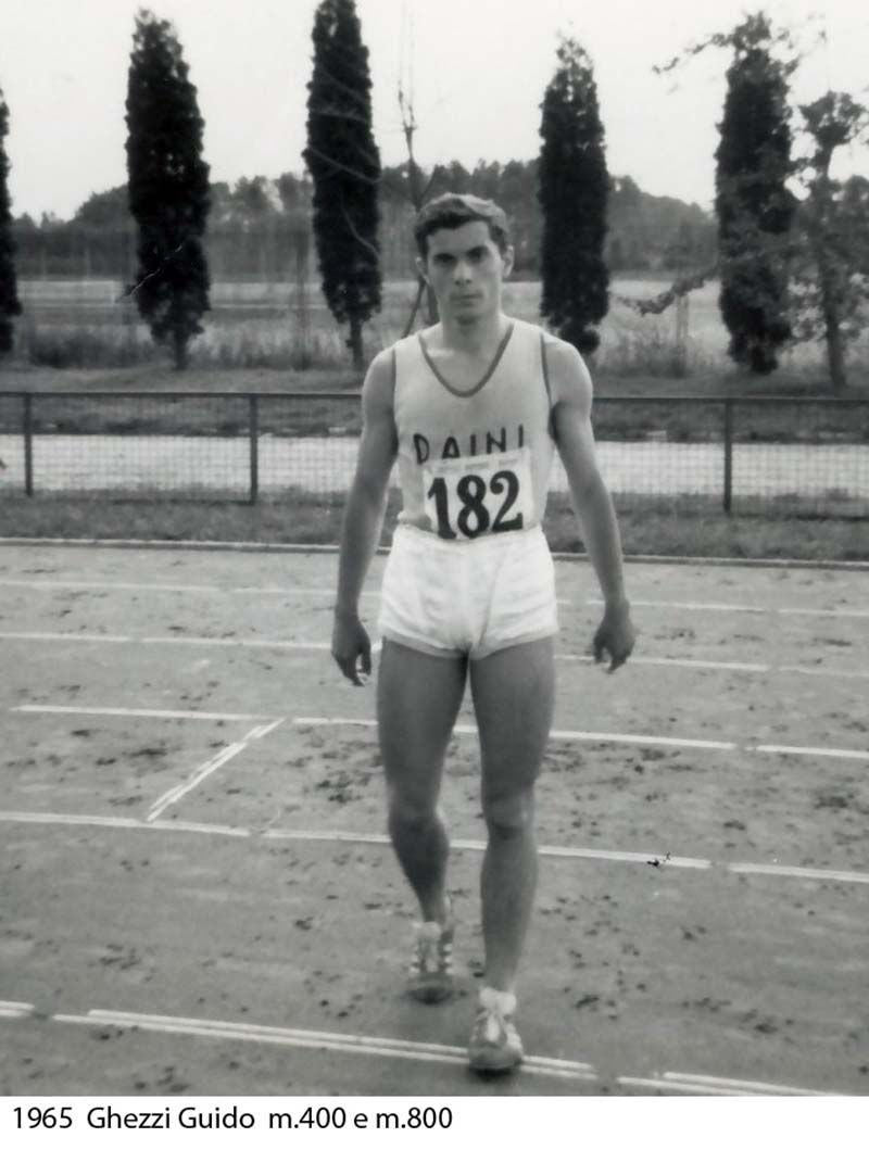 Foto 30 di 43