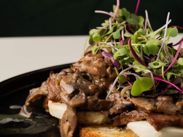 Botanya Restaurant: Best Italian And Spanish Food Restaurant