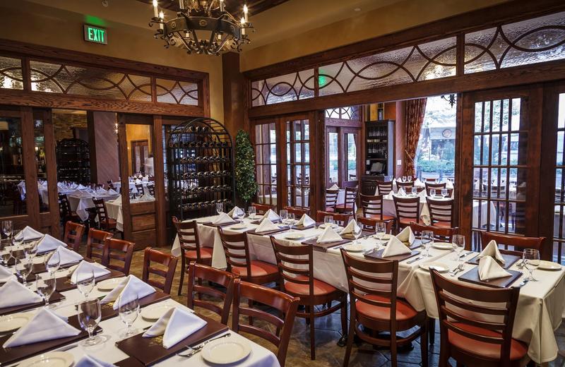 Richmond's Culinary Elite: A Guide to Luxury Restaurants in Richmond