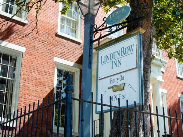 Linden Row Inn | Downtown Richmond Boutique Hotel