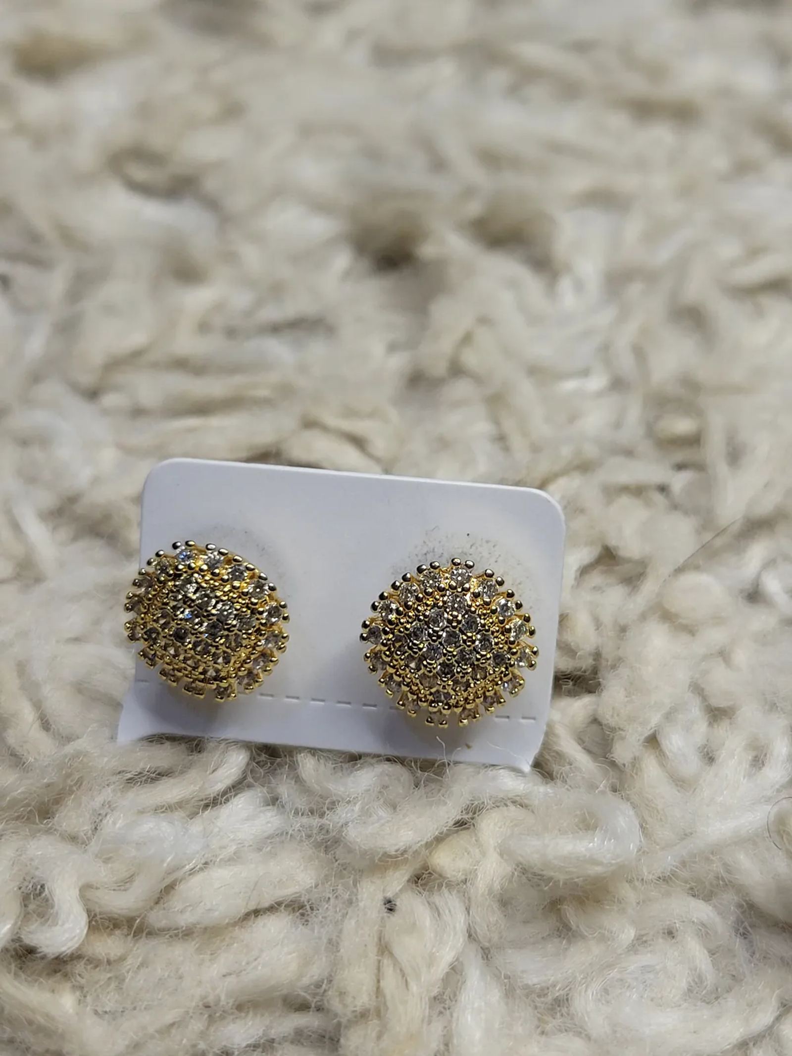 Pavé Dome Studs