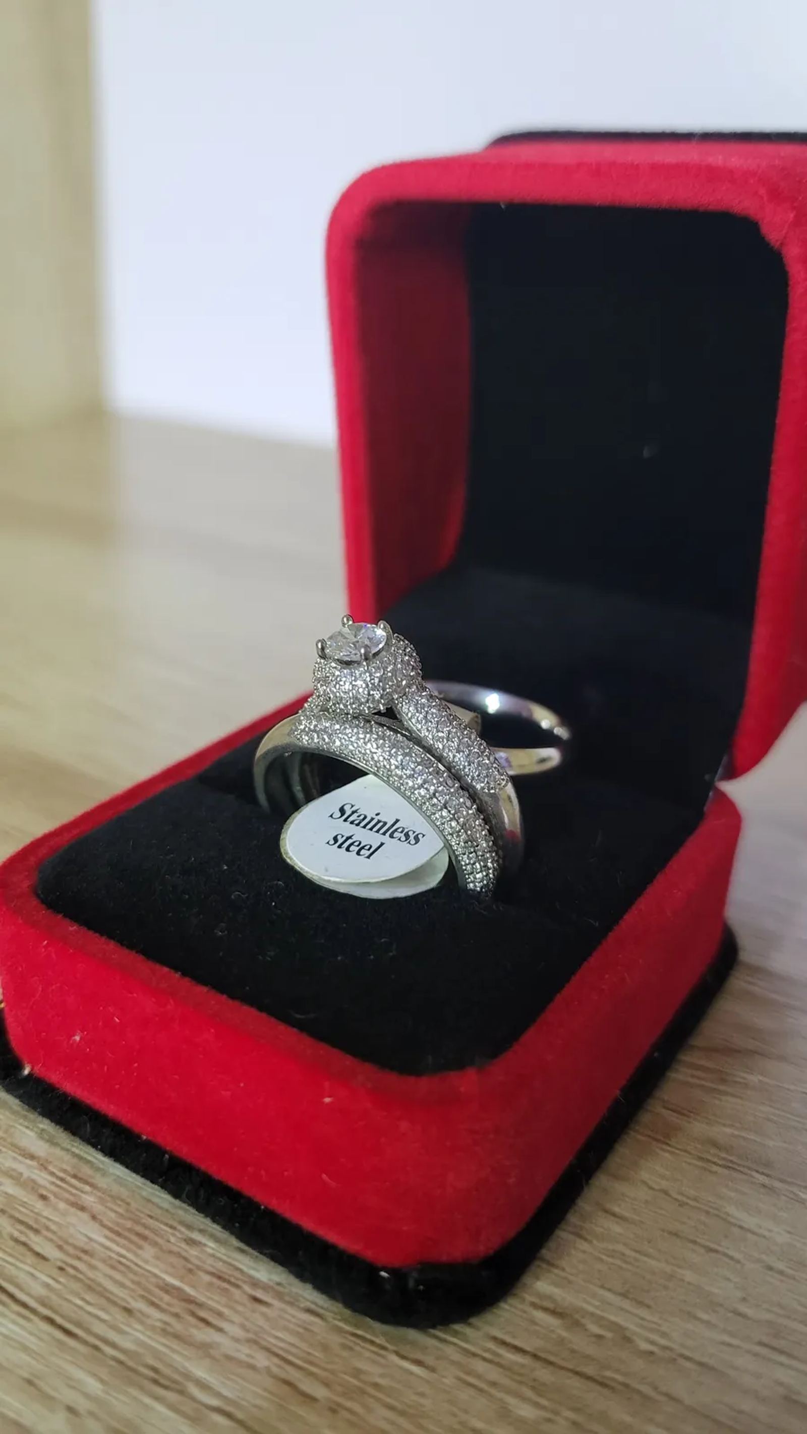 Pavé Bridal Ring Set · Silver