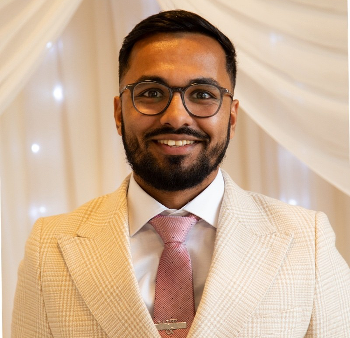 Waled Chowdhury, Digital Sales Representative / United Kingdom