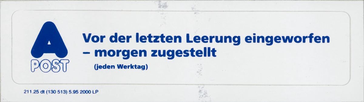 «Vor der letzten Leerung eingeworfen – morgen zugestellt». Mit diesem Aufkleber konnten PTT-Kundinnen und Kunden ihre A-Post kennzeichnen.