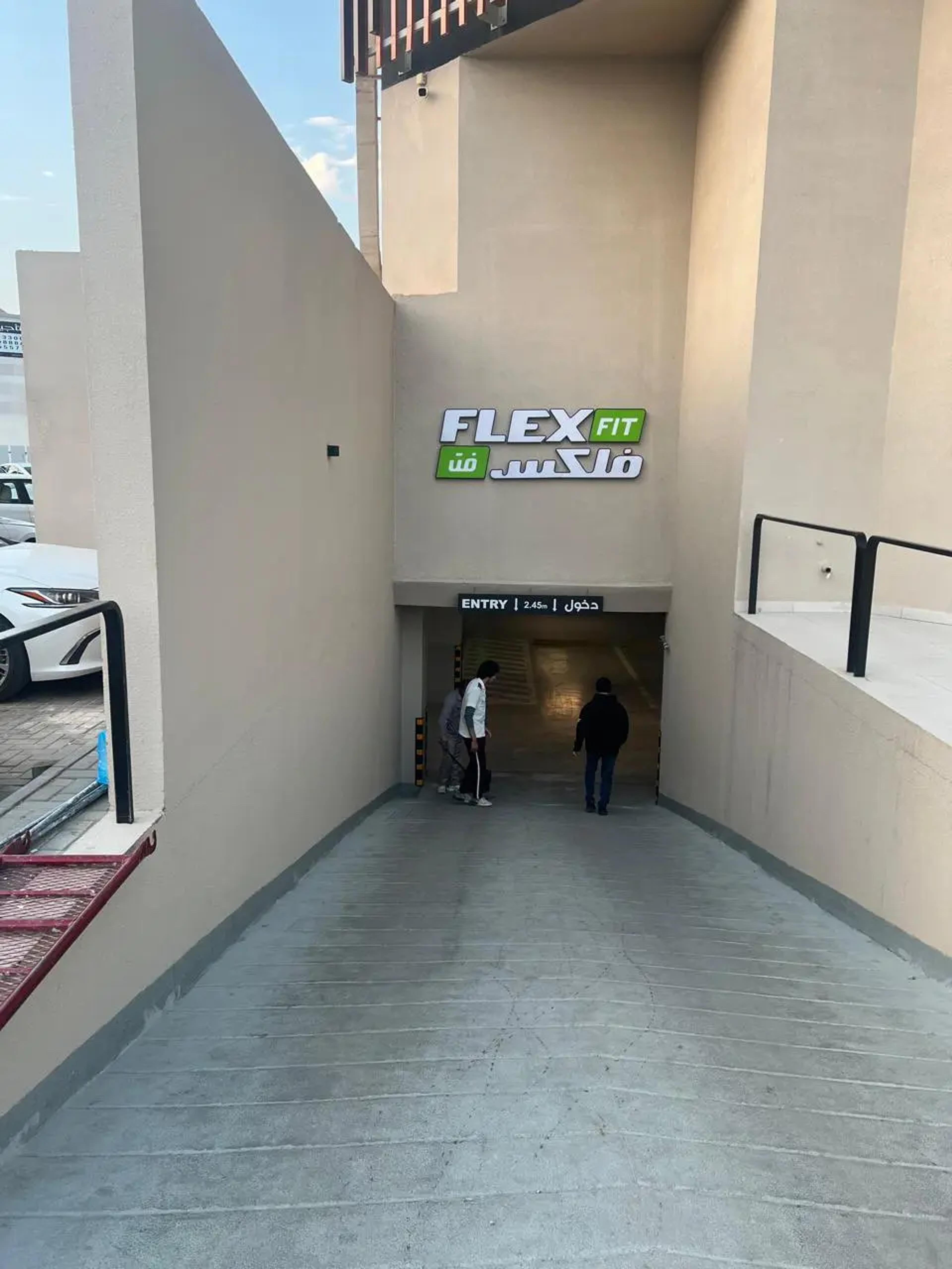Outdoor advertising signage installation