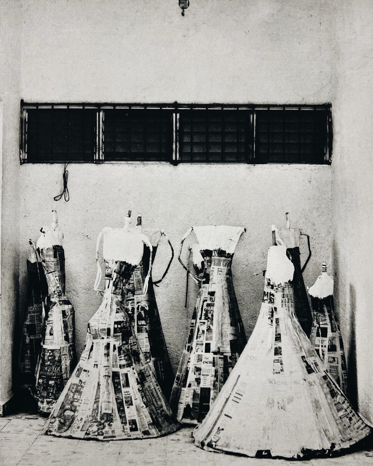 Las danzantes, fotograbado
