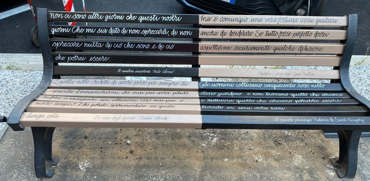 panchina del libro