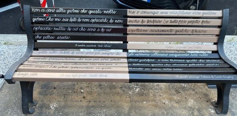 panchina del libro