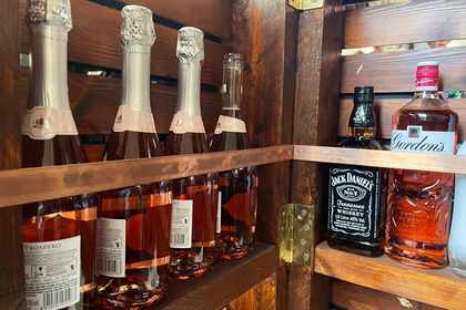 Bar hire Swindon Wiltshire