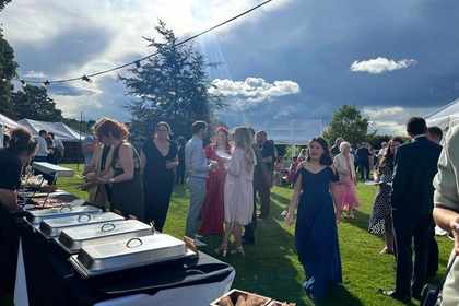 tasty hog roast wedding, Swidnon