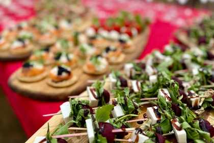 Late-Night Wedding Food: Pizza & Hog Roast Baps