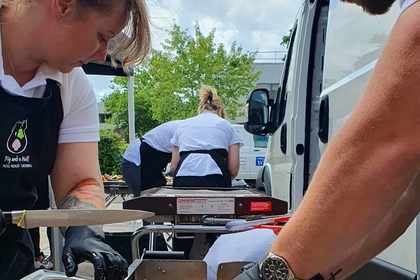 hog roast, crackling, catering