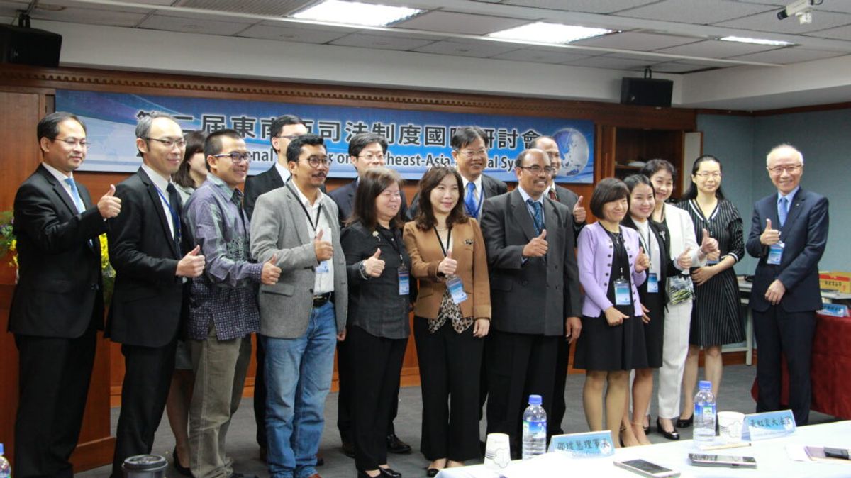 俞伯璋主持律師很榮幸擔任第二屆東南亞司法制度論壇主持人