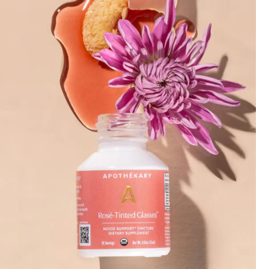 Photograph of Apothékary’s Rosé-Tinted Glasses tincture Photograph of Apothékary’s Rosé-Tinted Glasses tincture
