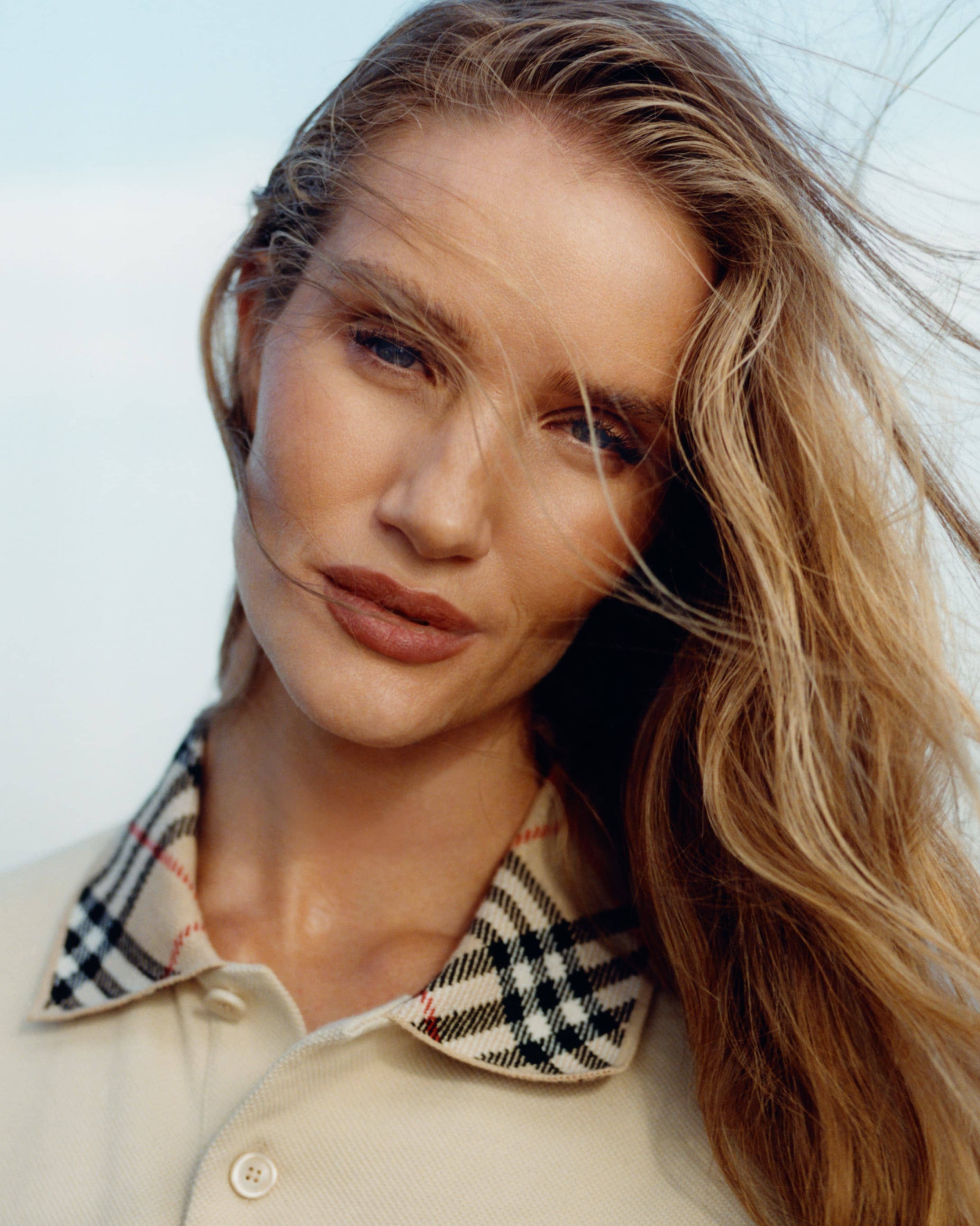 Burberry High Summer 2025 - Asset