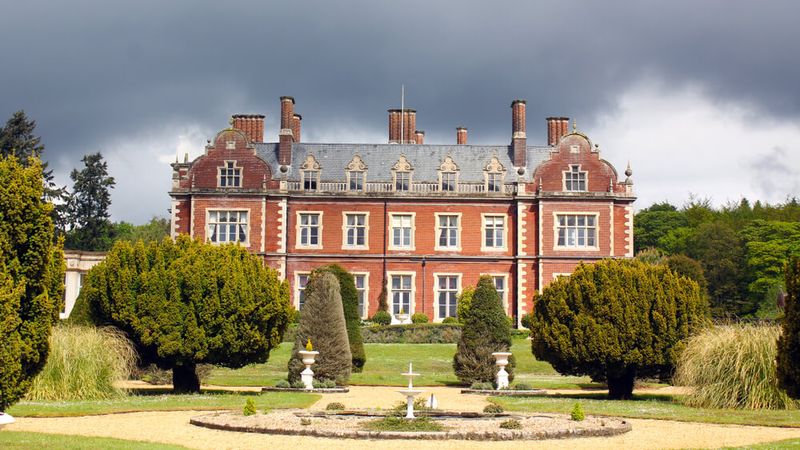 Lynford Hall