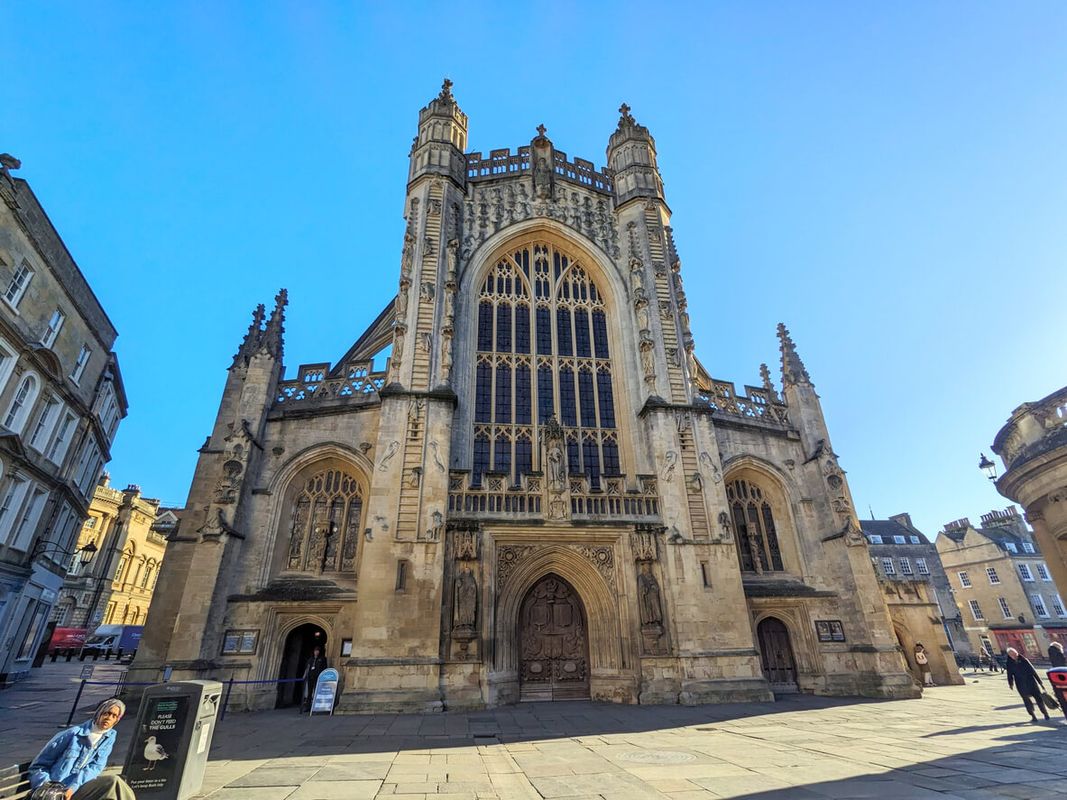Admire Bath Abbey