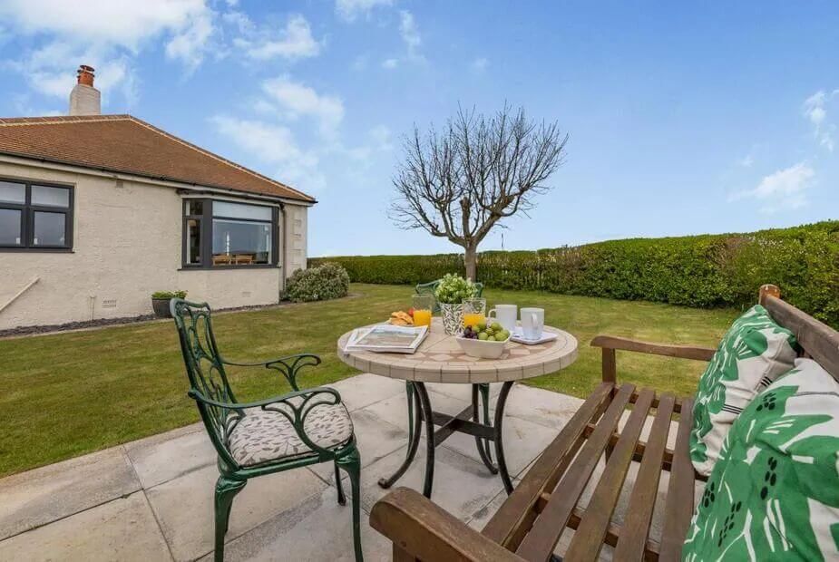 3-Bed Cottage in Bamburgh, Northumberland